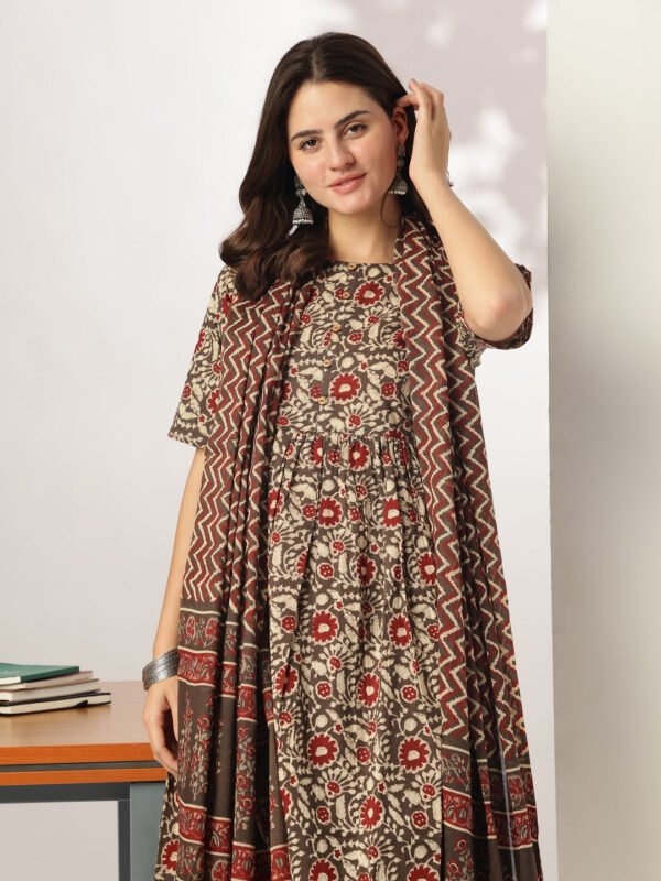 Elegant Brown Pure Cotton Floral Printed A-line Kurta Set for a Stylish Look