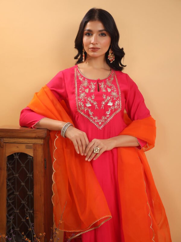 Elegant Pink Silk Blend Anarkali Kurta Set with Intricate Yoke Embroidery
