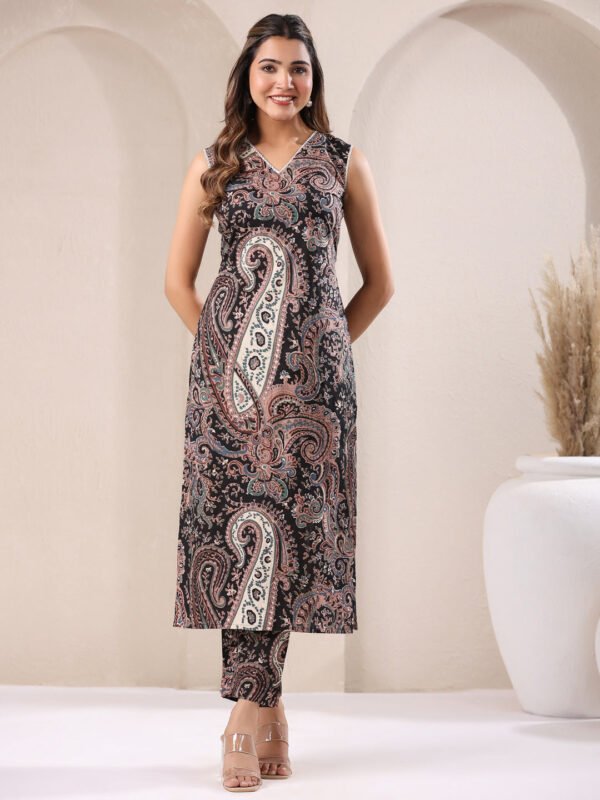 Elegant black pure cotton kurta and pants set with paisley print for a classic and comfortable look